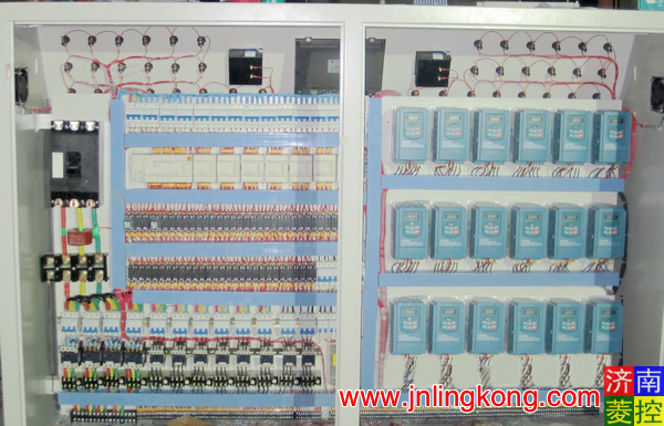 南大傲拓NA200系列PLC和100G系列变频器的综合应用